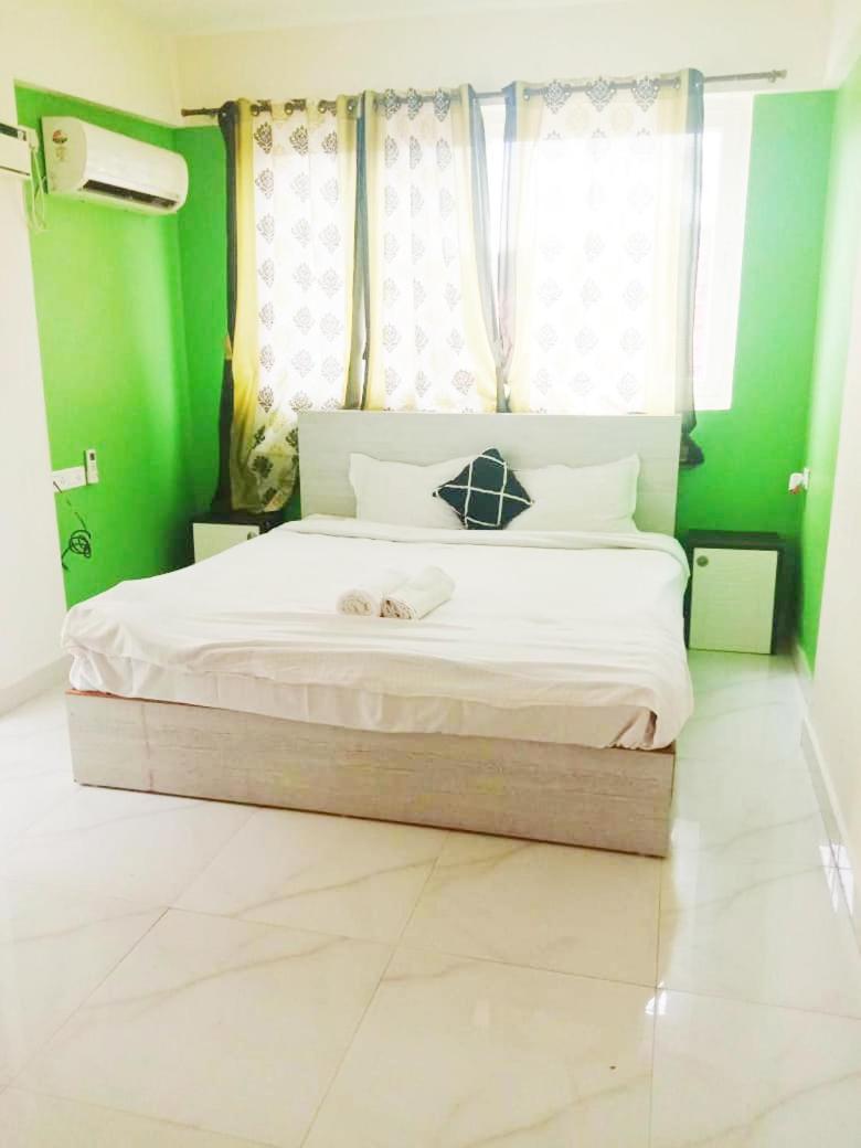 Luxury 2Bhk Apartment Near Calangute Baga Beach With Pool Exterior foto