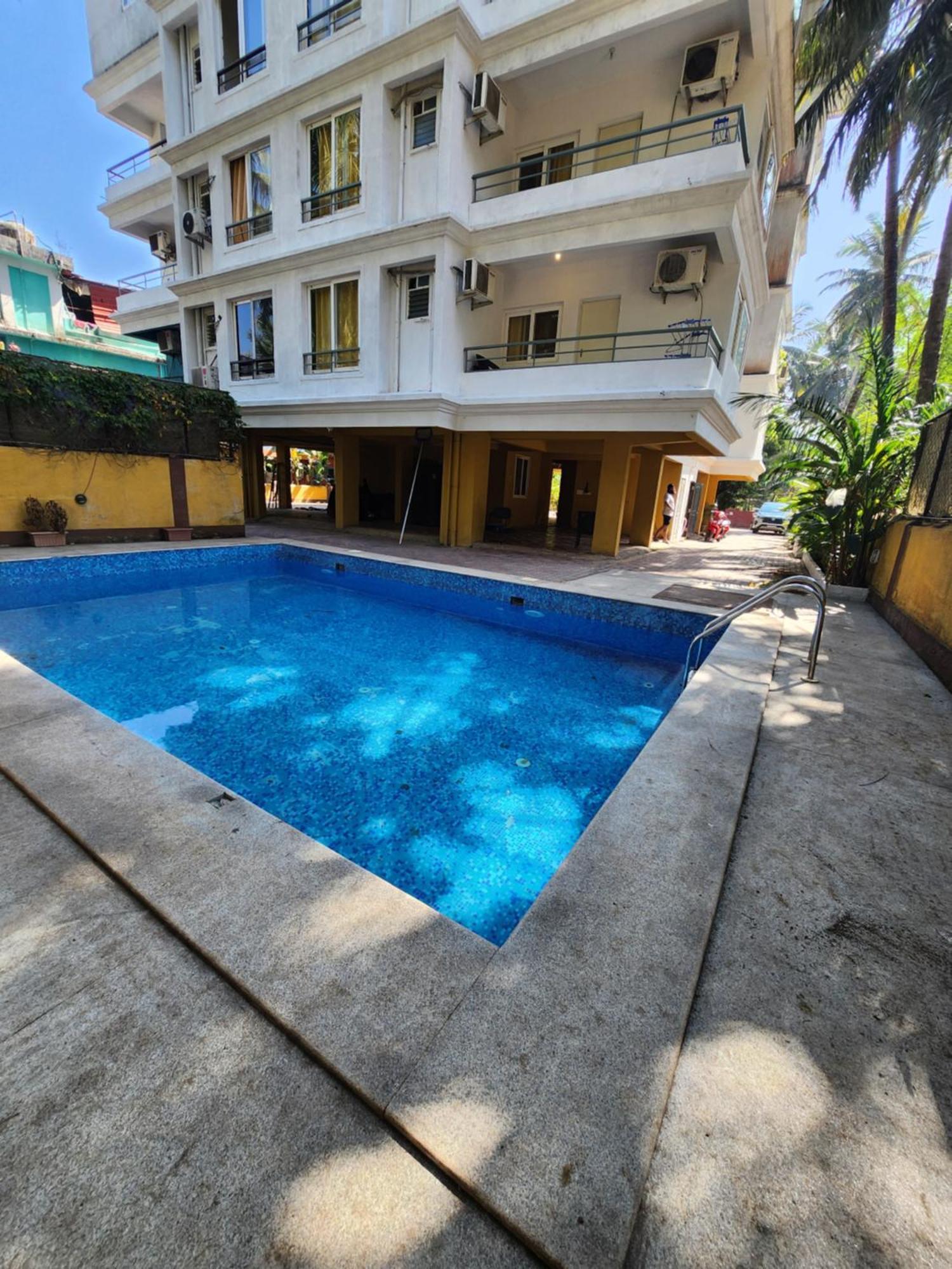 Luxury 2Bhk Apartment Near Calangute Baga Beach With Pool Exterior foto