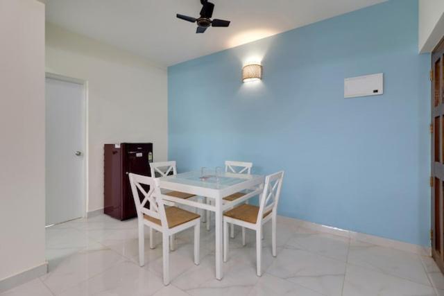 Luxury 2Bhk Apartment Near Calangute Baga Beach With Pool Exterior foto